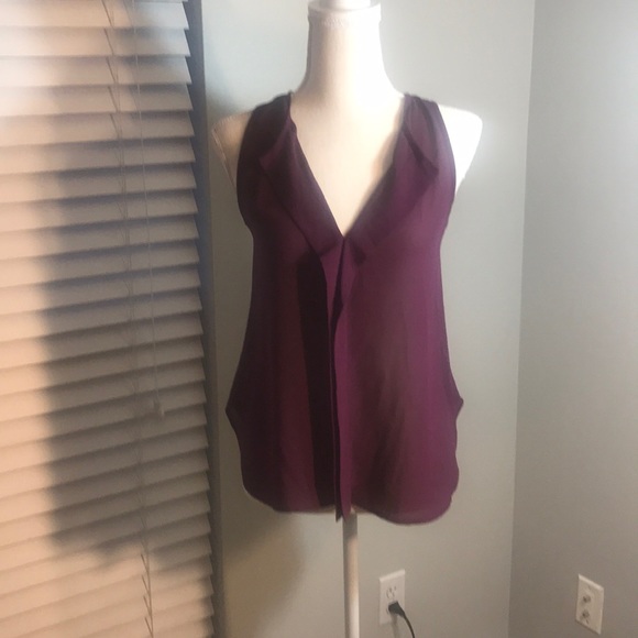 blouse - Picture 2 of 3